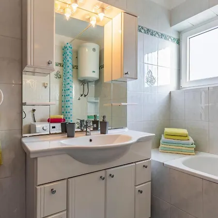 Cozy In With Kitchen * Fazana