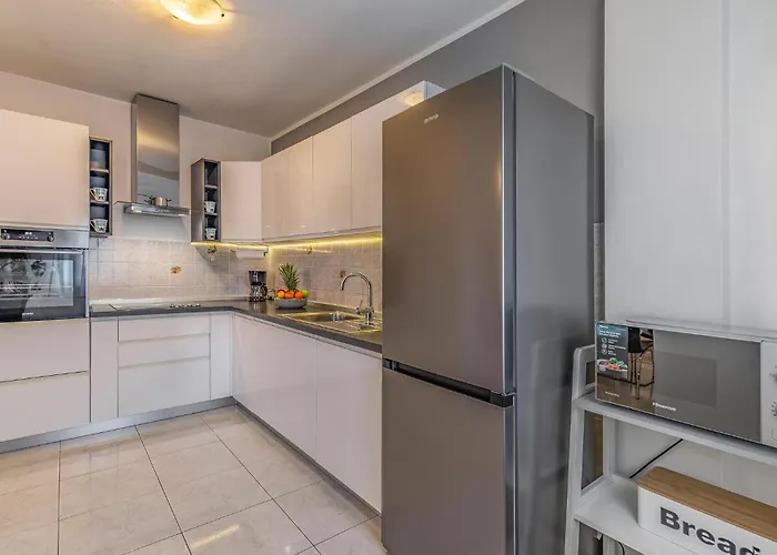 アパート Lavanda Iii